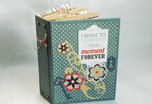  Interactive 3 Page Mini Scrapbook Album
